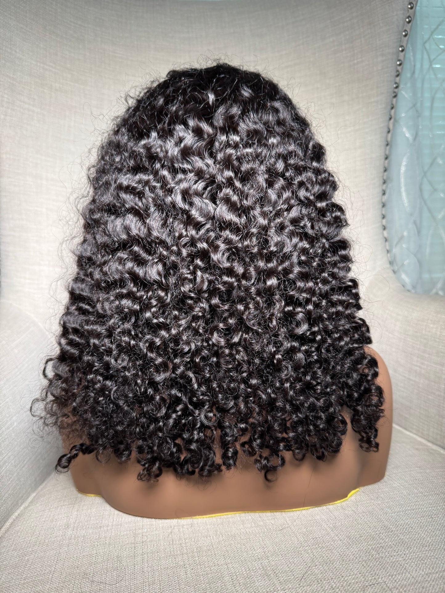 3C-4A Kinky Wig